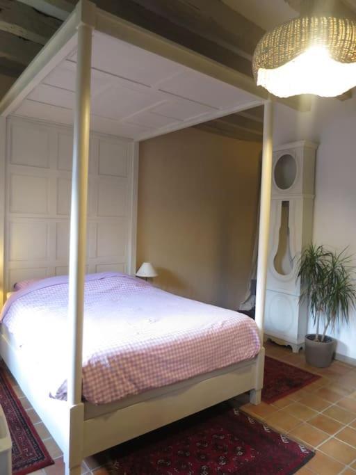Le Moulin Du Pont, Chambre Double Independante. Mordelles Exterior photo